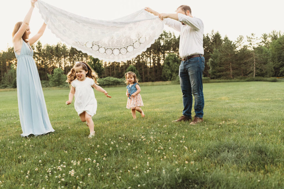 10 Tips for a successful Family Portrait session - Durham Region Family Photographer